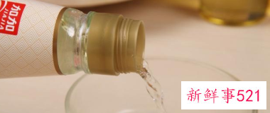 黑色衣服褪色咋办