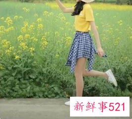 拍照姿势怎么摆女生两人