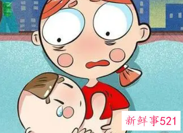 孩子爱吐奶是怎么回事