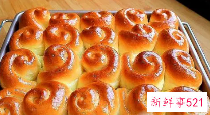 家庭做面包的简单方法