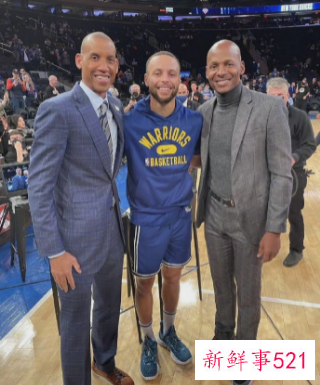 库里以2974个三分球超越雷阿伦