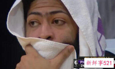 詹姆斯首次止步季后赛第一轮