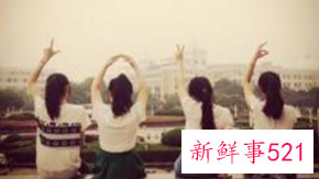 拍照姿势怎么摆女生两人