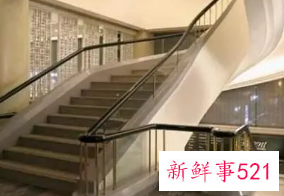 梦见走楼梯上楼