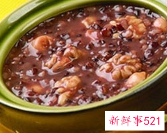 哪些食物吃了可以黑发