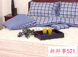 床上不能放什么东西 风水