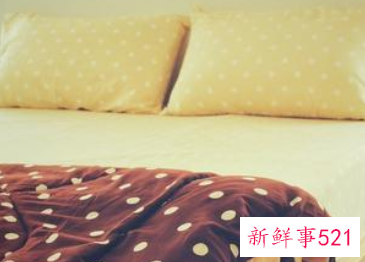 床上不能放什么东西 风水