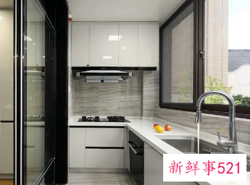 开放式厨房吊顶怎么做