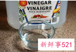 抽烟机的油污怎么清洗