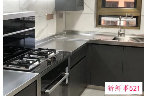 橱柜黑色把手咋去油污