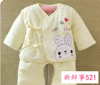 婴儿穿多少衣服合适睡觉