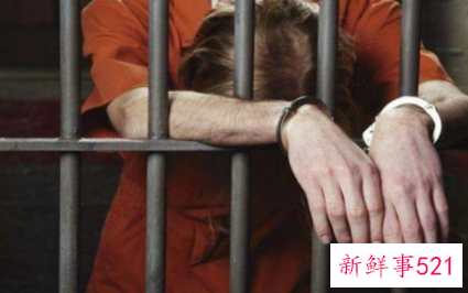 梦到坐牢的人突然出狱回家了