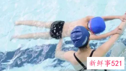 学游泳教程初学者入门技巧