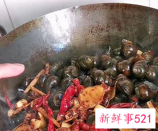 排骨田螺煲怎么做