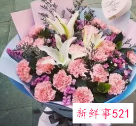 康乃馨适合送什么人