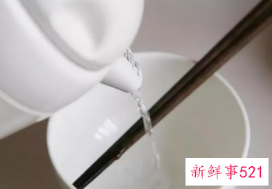 饭前用开水烫碗能消毒吗