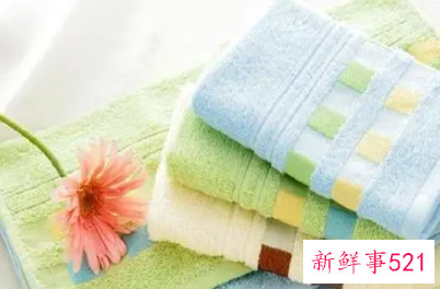 毛巾用什么洗好