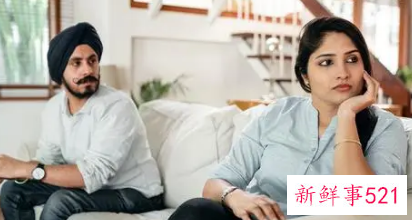 梦见妻子和别的男人系