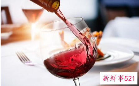 女人经常喝葡萄酒有好处吗