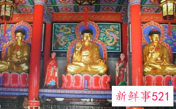 梦见庙里拜佛什么意思