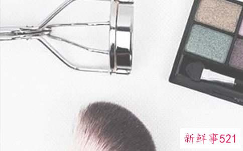 金牛女的化妆术是如何练成的