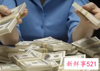 梦见亏损好多钱