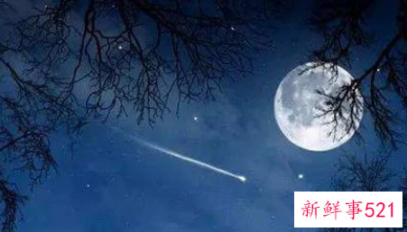 梦见日月消失什么征兆