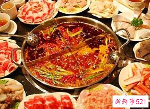 一起围炉吃火锅