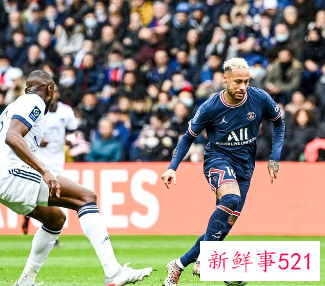 梅西今夏将留队，大巴黎或重组三叉戟