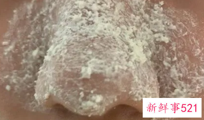 洗面奶能和盐一起洗吗