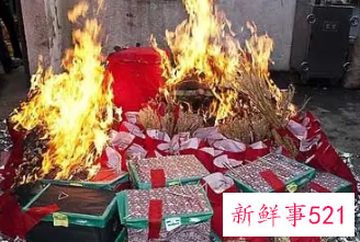 梦见自己卖烧纸是什么预兆