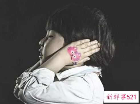 小孩子不说话怎么开导