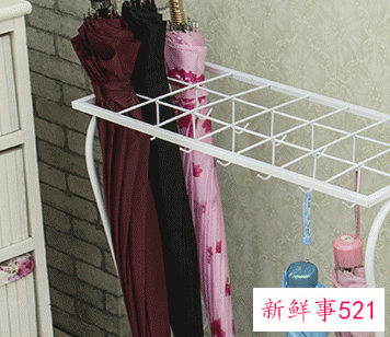 家门口放雨伞是什么意思