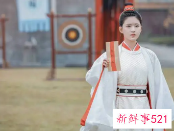 国子监来了个女弟子人物分析