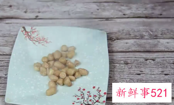 水煮花生拌芹菜的做法窍门