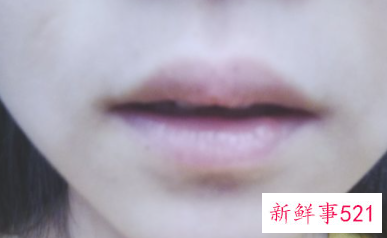 唇釉怎么涂好看步骤呢