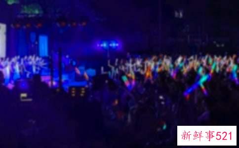 毕业晚会发言稿