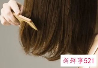 让头发不毛躁的小窍门