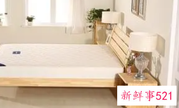 床头柜有味道怎么去除