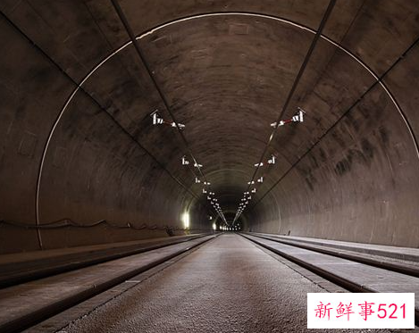 梦见隧道是什么意思