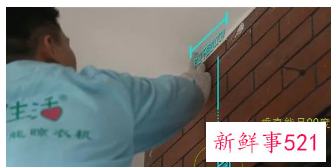 卧室挂衣架落地家用安装图