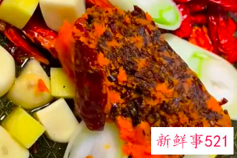 爆炒香辣小龙虾