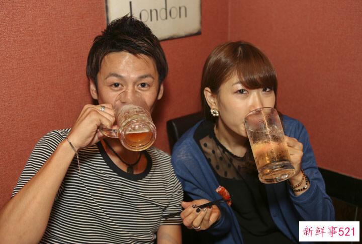 男A女免的日本“约炮圣地——相席屋