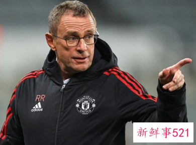 西媒称C罗下赛季将留在曼联