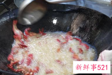 爆炒香辣小龙虾