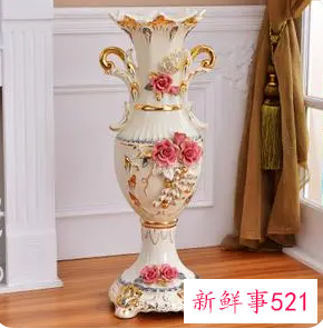 客厅里放什么样的大摆件