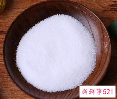 长时间用盐水洗脸好吗