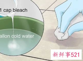 地上的污渍怎么处理