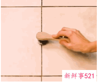 地上的污渍怎么处理