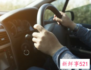 梦见开车路很难走